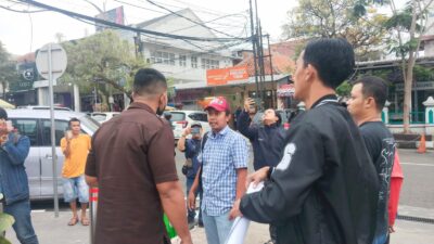 Aksi Boikot Gerai McDonalds Cianjur Nyaris Ricuh