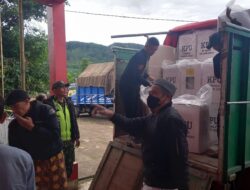 Logistik Pemilu 2024 Tiba di Gudang PPK Campaka