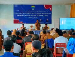 Kabid SMP Disdikpora Cianjur Monev Pegelolaan PIP SMP