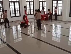 Aksi Duel Siswa SD di Cianjur Viral di Medsos