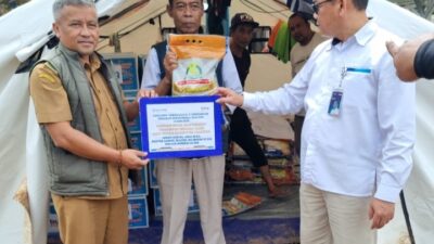 Peduli Warga Terdampak Bencana, Bulog Cianjur Berikan Bantuan Sembako 