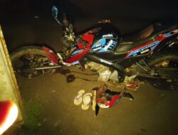 Brakkkk !, Motor Tabrak Mobil di Jalan Raya Bandung