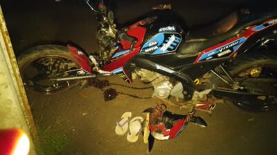 Brakkkk !, Motor Tabrak Mobil di Jalan Raya Bandung