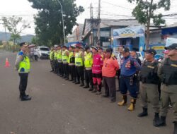 Petugas Pospam IX Tugu Pramuka Keliling di Malam Takbiran