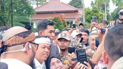 Kang Dedi Buat Aturan ASN di Jabar Bisa Lolos Ngantor Rawat Orangtua Sakit