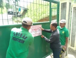 Bandel Tak Urus Perizinan, Perusahaan Tanaman Disegel Satpol PP Cianjur