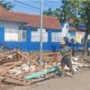 Dua Kios Semi Permanen Penyebab Banjir di Sukataris Dibongkar