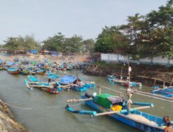 Momen HUT Bhayangkara, Polairud Polres Cianjur Tingkatkan Patroli di Pantai Jayanti