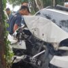 Mobil Tabrak Pohon, Kades Mekarsari dan Keluarganya Tewas