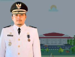 Camat Gekbrong Robbi Erlangga, Sosok Muda yang Cepat Dekat dengan Warga dan Disegani Para Kades
