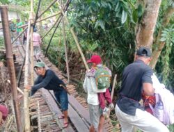 Jembatan Bambu Penghubung Dua Kampung Rusak Lagi, Warga Minta Pemerintah Tak Tutup Mata