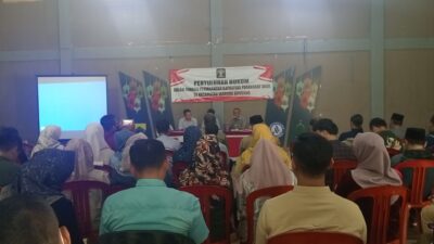 Kades Hingga Pengurus KMP di Warkon Dibina Kejari Cianjur