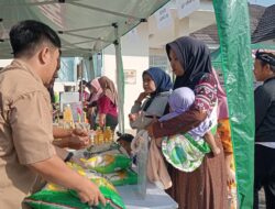 Gerakan Pangan Murah Diserbu Warga Sukawangi