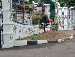 Jejak Kerusuhan Hiasi Gedung DPRD Cianjur, Vandalisme Hingga Kerusakan Fasilitas
