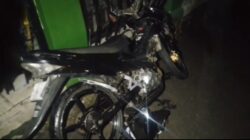 Dua Motor Bertabrakan di Depan Asrama Haji Cianjur, Dua Pengendara Luka-Luka