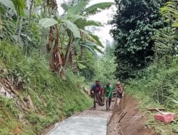 Jalan Gang di Desa Cibadak Kini Mulus Berkat Rabat Beton