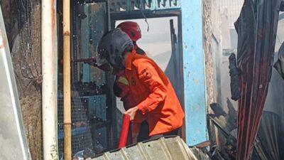Gadog Dilanda Kebakaran, Enam Rumah Ludes