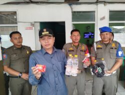 Satpol PP Bongkar Praktik Jual Beli Miras Oplosan di Area Dishub