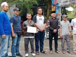 Isfhan Berikan Bantuan Alat Pertanian, Petani di Desa Nagrak Senang
