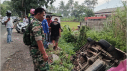 Angkot Jurusan Cikancana Cianjur Tabrakan dengan Truk Snack di Warungkondang, Empat Orang Luka