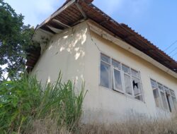 Rusak Diterjang Gempa, Perpustakaan SDN Sindanglaka Butuh Perbaikan