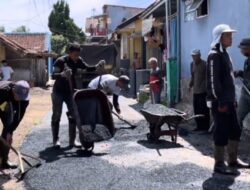 Masyarakat Desa Cikaroya Sambut Pembangunan Jalan Aspal Hotmix, Kades : Terimakasih Gubernur