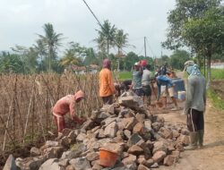 Bupati Sebut Lima Tahun ke Depan Jadi Momentum Perbaikan Jalan di Cianjur