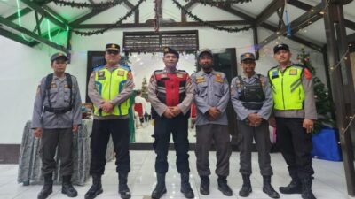 Ibadah Natal GKAI Pacet Dijaga Ketat Aparat, Jemaat Beribadah dengan Tenang