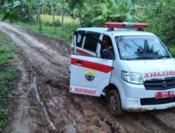 Jalan Kabupaten Penghubung Panyindangan–Sirnagalih Rusak Parah, Warga Minta Pemkab Segera Bertindak