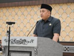 Ketua Fraksi Gerindra Kecam Dugaan Monopoli Pembelian Buku ke Sekolah.