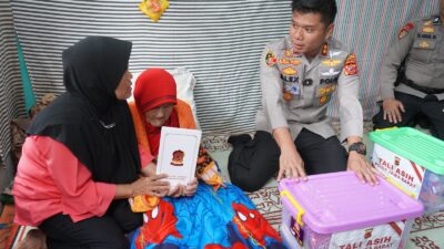 Setelah Kehilangan Anak yang Merawatnya, Ibu 99 Tahun Terima Bantuan dari Polres Cianjur