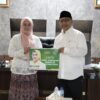Melalui Baznas, Ketua DPRD Cianjur Bayar Zakat Mal