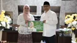 Melalui Baznas, Ketua DPRD Cianjur Bayar Zakat Mal