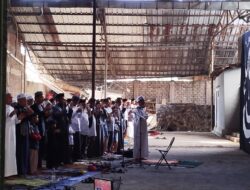 1.000 Jemaah Ikuti Salat Idul Fitri Rukyat Global di Sukaluyu, Hilal Acuan Luar Negeri