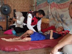 Puskesmas Agrabinta Pastikan Tukang Jahit Lumpuh Tujuh Tahun Ditangani Medis