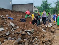 Hujan Deras Picu TPT Longsor di Pacet, Satu Pekerja Tewas Tertimbun