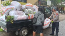 Polsek Mande dan Warga Bersihkan 30,6 Ton Eceng Gondok di Waduk Jangari