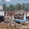 Tangis Pedagang Pecah Saat 163 Kios di Jalur Puncak Cianjur Dibongkar