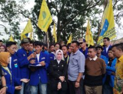 PMII Cianjur Unjuk Rasa di DPRD, Teatrikal hingga Ketegangan Warnai Aksi