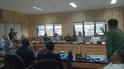 Kericuhan Warnai Pembahasan Fasos Fasum Villa Bougenville 2 di Gedung DPRD Cianjur