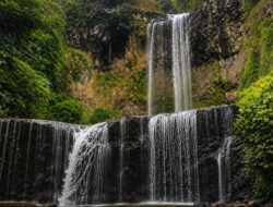 Di Antara Tiga Undakan Curug, Alam Berbisik Lembut.