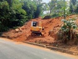 Pengerukan Lahan di Cirumput Ganggu Lingkungan, Tanah Urugan Dijual ke Padaluyu