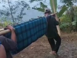 10 Kilometer dalam Tandu, Perjuangan Siti Menuju Pengobatan TB Tulang