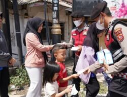 Abu Vulkanik Masih Turun, Masker Mulai Langka di Cianjur