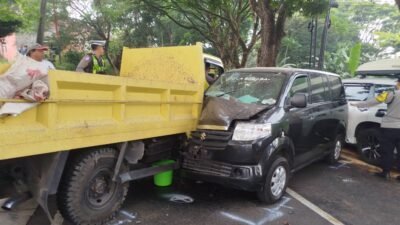 Kecelakaan Empat Kendaraan Terjadi di Cugenang, Arus Lalu Lintas Sempat Macet