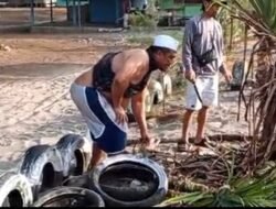Merasa Hak Pengelolaan Diambil Desa, Gugung Tetap Rawat Pantai Ciwidig