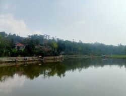 Situ Cibeureum, Wajah Baru Wisata Desa Cidadap yang Mengajak Pemancing Menepi 