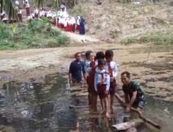 Fenomena Bugel Bikin Air Kali Ciselang Naik, Akses Anak Sekolah di Cianjur Selatan Terancam