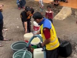 Perumdam Cianjur Distribusikan Air Bersih ke Tiga Kampung di Cibeber