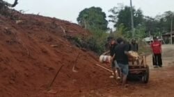 Proyek Desa Gandasari Dikeluhkan Warga, Kades Akui Saluran Air Sempat Tertutup